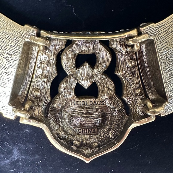 Vintage Heidi Daus gray and bronze tones necklace with earrings and ring. - Picture 4 of 4